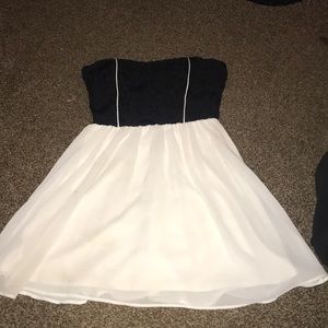 Strapless dress